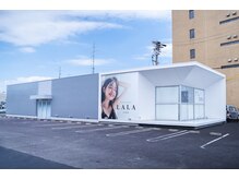 ララ バイ ブレイク(LALA by BREK)の雰囲気（モノトーンを基調とした外観#髪質改善#縮毛矯正#酸性ストレート）