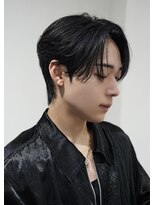 オーシャントーキョー 心斎橋(OCEAN TOKYO WEST)&nbsp;メンズヘアセンターパート毛流れ黒髪ショート