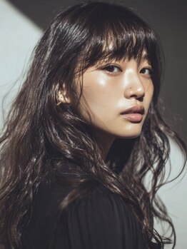 【西宮北口駅すぐ】顔まわりの細かな調整で、大人女性が一番キレイに見えるバランスへ。髪質改善カラーも◎