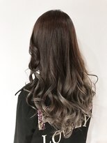 リリー シンジュク(Lilly)&nbsp;【Lilly新宿】#グラデーション#グレージュ#艶髪#イルミナカラー