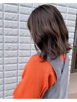 プチメゾントウキョウ(Petit Maison Tokyo) グレージュカラー_エアリーミディ