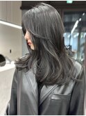 暗髪 グレージュ レイヤーカット 韓国ヘア 顔周り くびれヘア