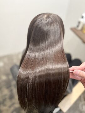 コーナー(CORNER) 乾かすだけで艶髪[縮毛矯正/美髪矯正/髪質改善]