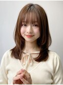 小顔 前髪 レイヤーカット ホワイトグレージュ"