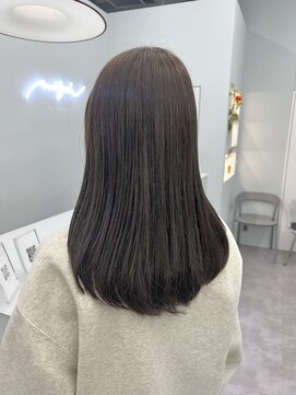 ミッシュバイアーバン(misch by urban.) オリーブグレージュ/セミロングヘア