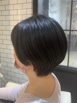 三鷹ショートボブくびれショートイルミナカラー顔周りレイヤー