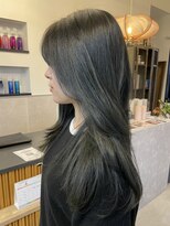 ボレロ ヘアーアンドライフサロン(volero hair life salon) オリーブカラー