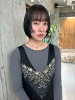 オムズポカ 栄矢場町店(OM's poka)&nbsp;ステップカット/ブルーブラック/切りっぱなしボブ