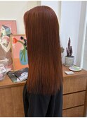髪質改善×オレンジカラーで艶々ストレートロングヘア