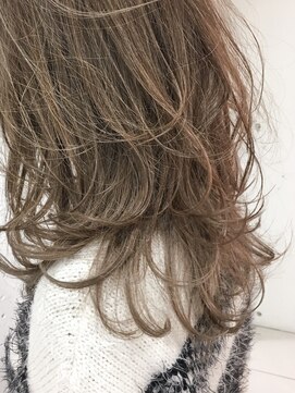 ブルーフェーセス 表参道(blue faces) 『bluefaces』ハニーベージュカラー