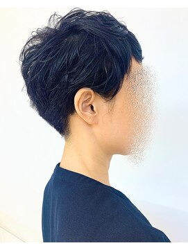クオリス 上板橋店(QUALIS) ベリーショート/くせ毛/耳掛けショートヘア/刈り上げ
