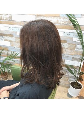 ハウオリ ヘアーワークス(Hauoli hair works) ウルフ×グレージュ