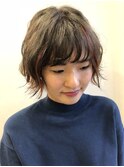 ショートボブ