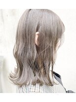 メゾンアクア 表参道(Maison ACQUA)&nbsp;ブリーチなしカラー　透明感　グレージュ　オリーブ