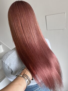 テテ(TETE) ブラウンレッド　心斎橋×長堀橋