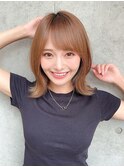 石塚／くびれレイヤー外ハネミディアムボブ10代20代30代40代新宿