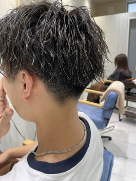 モエバイアリア(Moe by aria) 緩め波巻きパーマ!