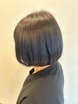 スタジオ アルファプラス 日暮里店(studio α+)&nbsp;ステップボーンカットカットボブショートハイライト白髪ぼかし