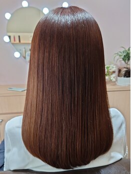 アイヘアー(aihair.)の写真/【加治屋町/弱酸性ストレート】クセ・広がりを抑えて自然なストレートに☆憧れのサラ艶髪でお悩みを解決♪