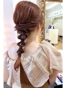 コワファースト させぼ五番街店(COIFF1RST) ゆるっと編みおろしアレンジ★