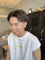 アチーブリス(achieve Liss)&nbsp;メンズハイライトカラーサーフスタイルアップバングモテ髪