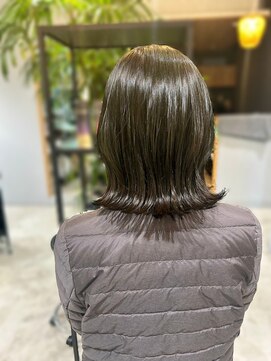 リア 自由が丘(REA) 外ハネミディアム