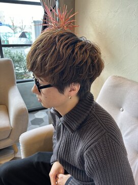 リベラル(liberal) 韓国風マッシュウルフ フェザーパーマ アッシュ　【20代/30代】