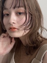 エイチ(H) シースルーマッシュハイライトセミロングブリーチなしカラーボブ