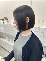 リル(re'll)&nbsp;《花屋併設》ぱっつんボブ ［酸性ストレート/ヘアセット］