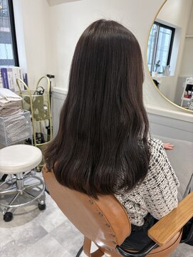 ケイリー(KAYLEE) オリーブベージュカラー