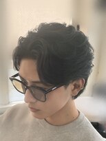 バース 河原町店(BIRTH)&nbsp;韓国へアカルマパーマワックスなしセンターパート黒髪ウルフ