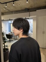 Men's LOOPA【メンズルーパ】三宮/元町/メンズパーマ/曲がる縮毛矯正/眉毛カット メンズウルフ/マレットヘア/センターパート/黒髪/神戸/三宮