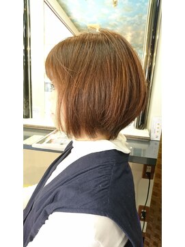 ヘアサロン スリーク(Hair Salon Sleek) お肌がトーンアップする明るめマット