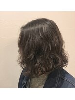 マウロア(MAULOA)&nbsp;“ラフウエーブ 前下がりボブ 簡単スタイリング黒髪”中西英美子