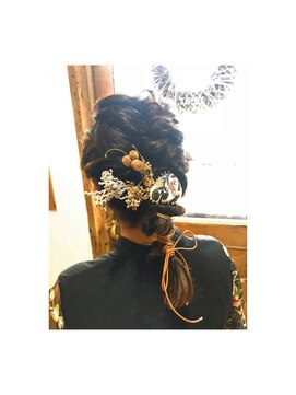 ニア ヘアルーム(near.hair room) グルグルポニーテール