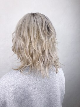 ジゼル(gisele) ホワイトパール