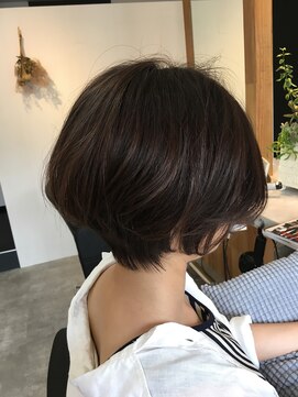 ヒストリア(HISTORIA) 大人カジュアルショートスタイル