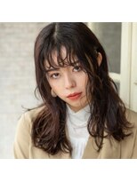 アッシュ 池袋店(Ash)&nbsp;Iラインウェービーセミロング　　＃池袋駅