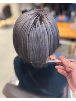 ドンナ 奈良イズミヤ広陵店(DONNA) シルバーカラー