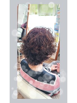 レリビー アウラ(LELiBE_'aula) ショートヘアー