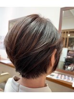 チルアウト 南塚口本店(chill out)&nbsp;ショートボブスタイル[20代/30代/40代/50代/60代]