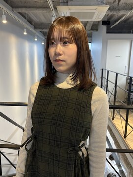 ヌープヘアーアイス(NUUP.hair ici) 小顔似合わせカットオリーブベージュ透明感艶感カラーレイヤー