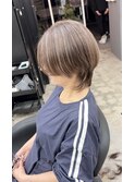 ハイライトショートウルフ