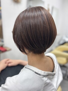 ラコヘアー(laco hair) 丸み大人ショート