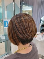 クオーター(QUARTER)&nbsp;ハイライトハンサムショート