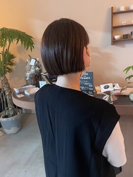 エニー(ENNY) パツッとミニボブ