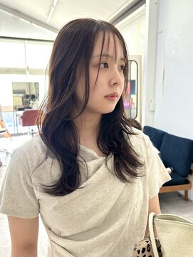 ハイジ(Heidi) 大人っぽレイヤー×オリーブベージュカラー