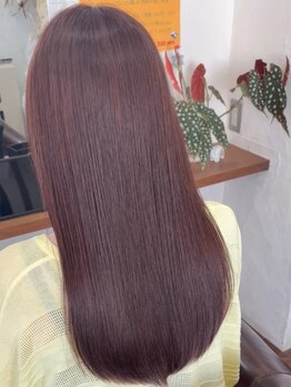 ライチェンド(Reizend)の写真/カラー剤にこだわり◎《Villa Lodola COLOR》使用。92%天然由来のヘアカラーで心地よく 艶やかに。