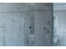 アイデンアンドティティ(IDEN AND TITY)