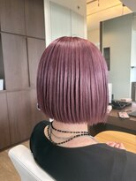 アイフィールカルム(i feel calm)&nbsp;艶ピンクラベンダー×切りっぱなしボブ